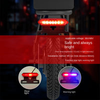Luz trasera de freno intermitente roja y azul para bicicleta eléctrica, luz de seguridad LED impermeable para conducción nocturna, batería 